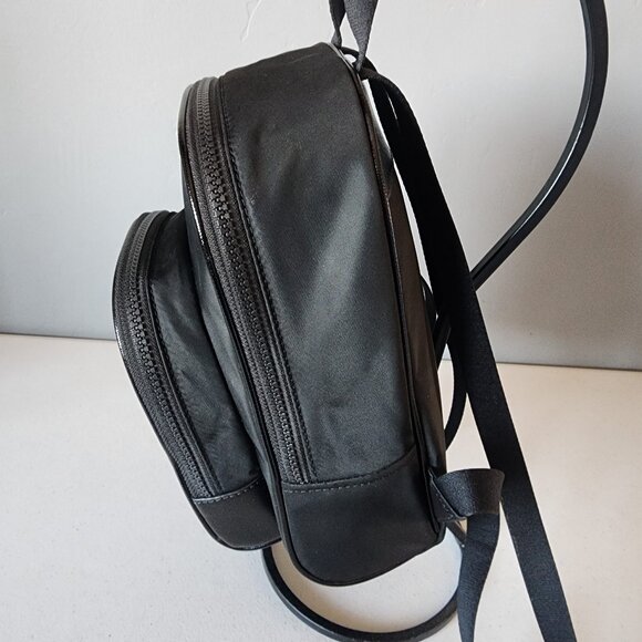 Marc Jacobs Mini Backpack "LIKE NEW" - Picture 4 of 16